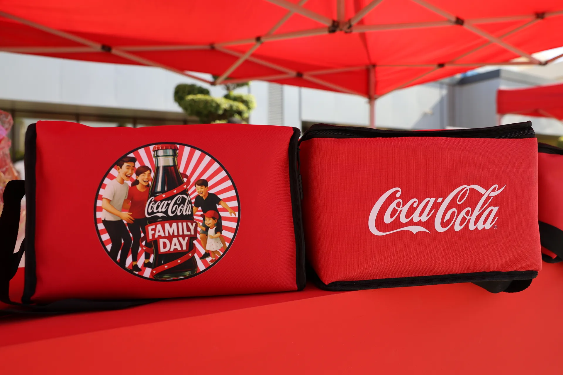 coca cola — giveaways — 17